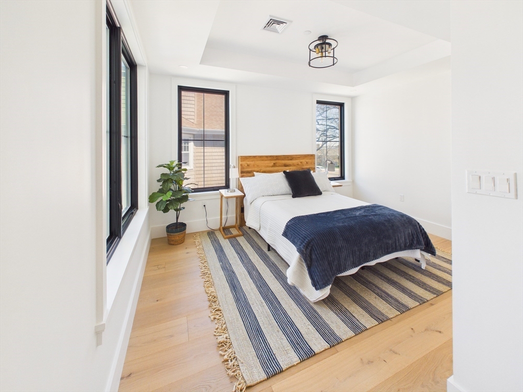 1674 Columbia Road Boston, MA 02127 - Photo 13 of 25