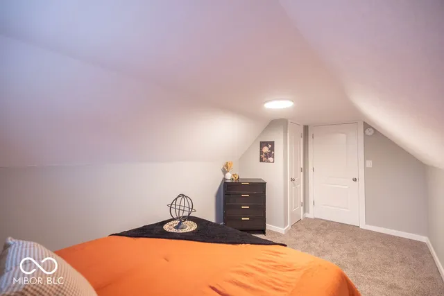 $239,900 | 1000 South B Street, Elwood, IN 46036