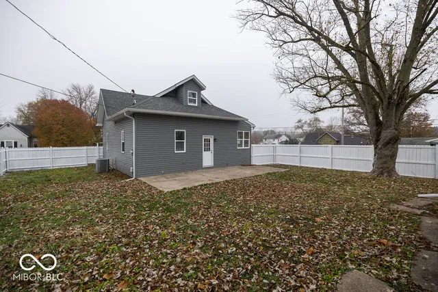$239,900 | 1000 South B Street, Elwood, IN 46036