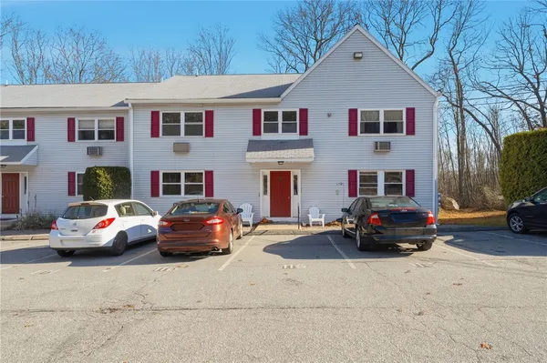 $224,000 | 11 Apache Drive, Unit D, Westerly, RI 02891