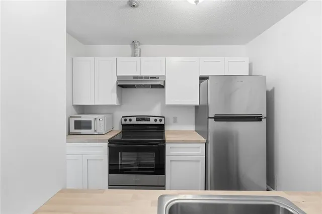 $234,900 | 11 Apache Drive, Unit D, Westerly, RI 02891