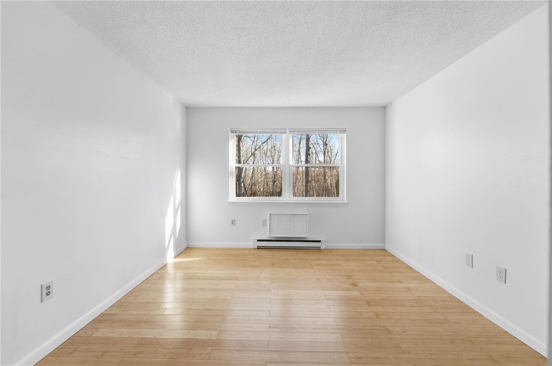 11 Apache Drive, Unit D Westerly, RI 02891 - Photo 10 of 36