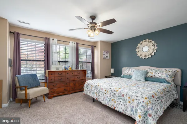 $235,000 | 86 Bridgewater Drive, Evesham, NJ 08053