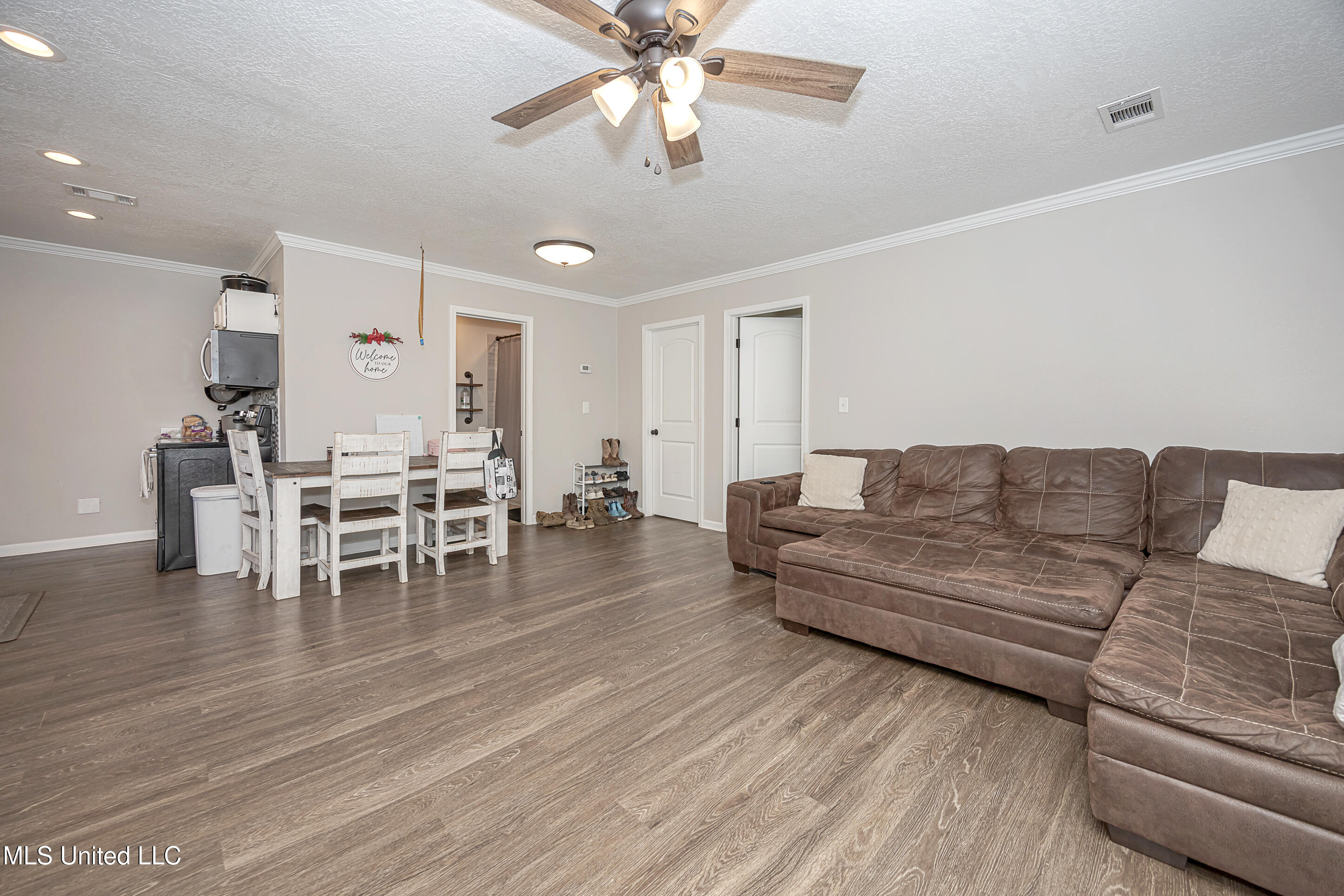 12025 Saracennia Road Moss Point, MS 39562 - Photo 75 of 108 IMG_9541