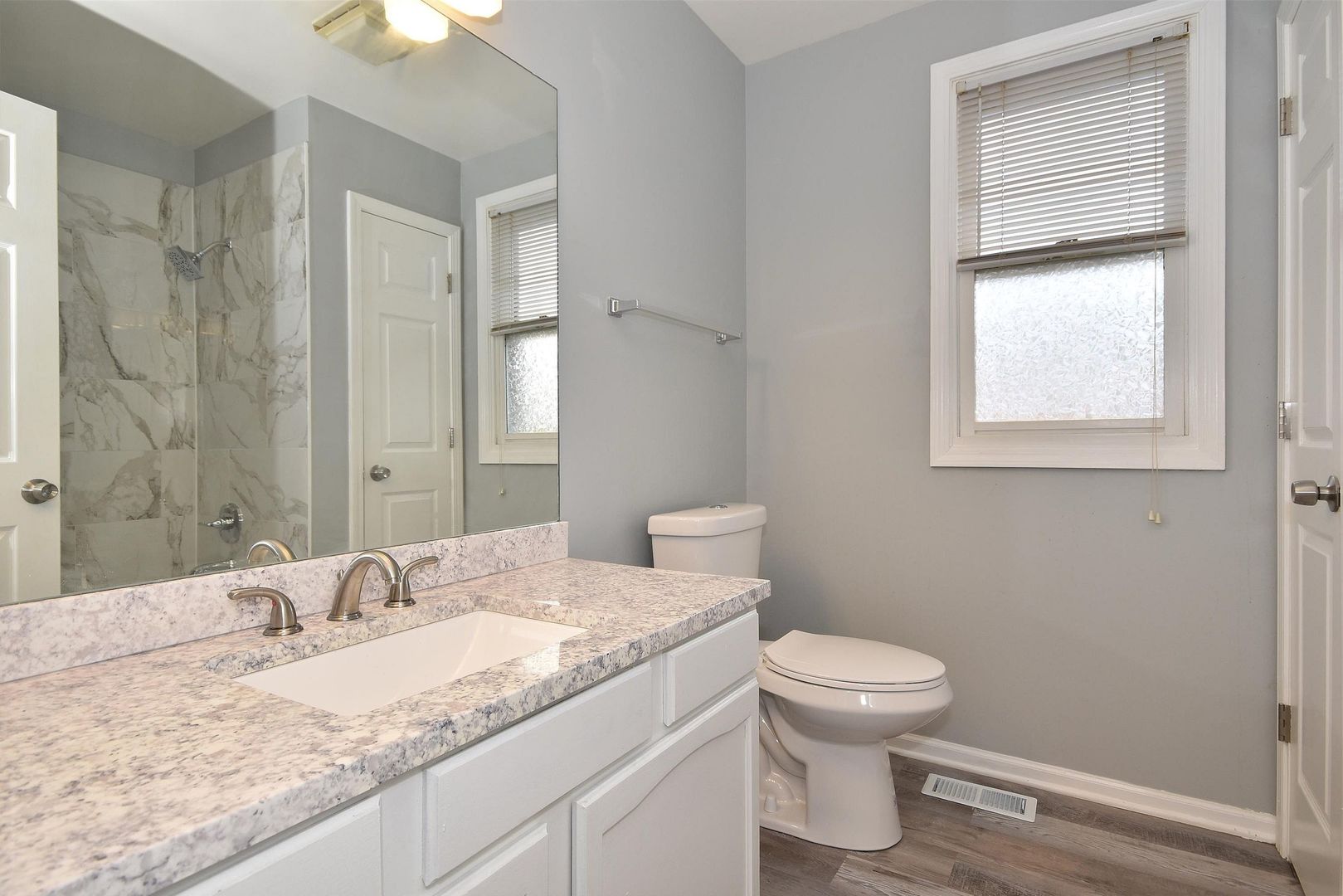 2124 Rugen Road, Unit C Glenview, IL 60026 - Photo 20 of 31