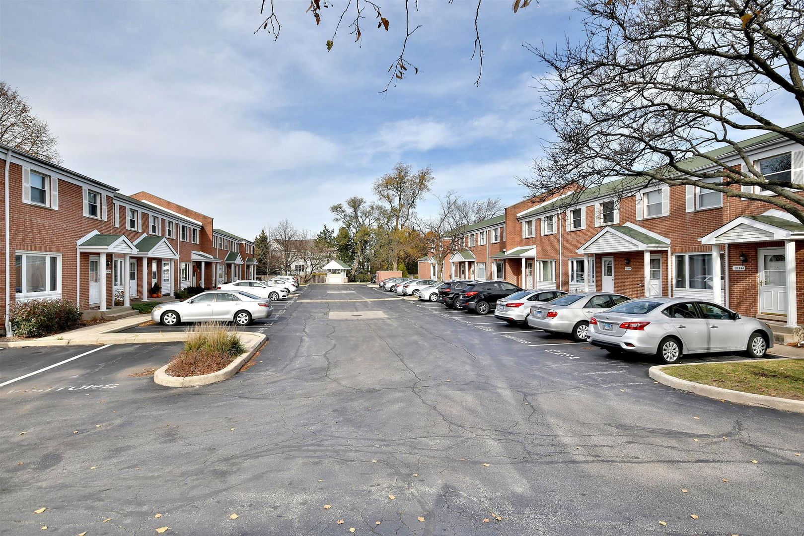2124 Rugen Road, Unit C Glenview, IL 60026 - Photo 3 of 31