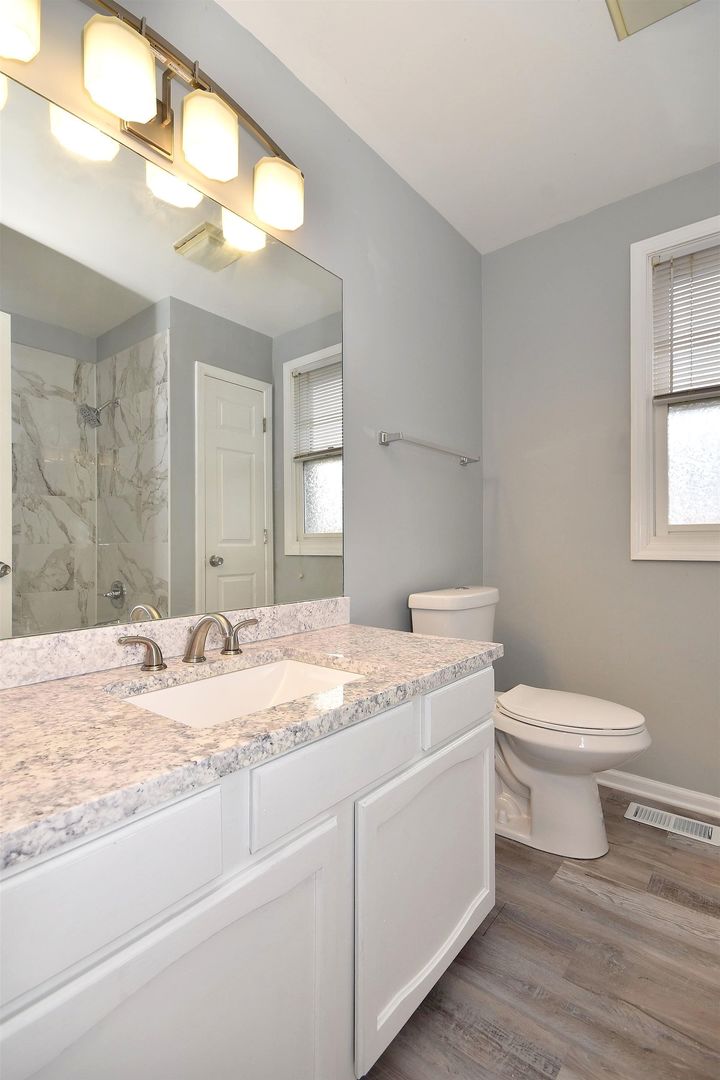 2124 Rugen Road, Unit C Glenview, IL 60026 - Photo 21 of 31
