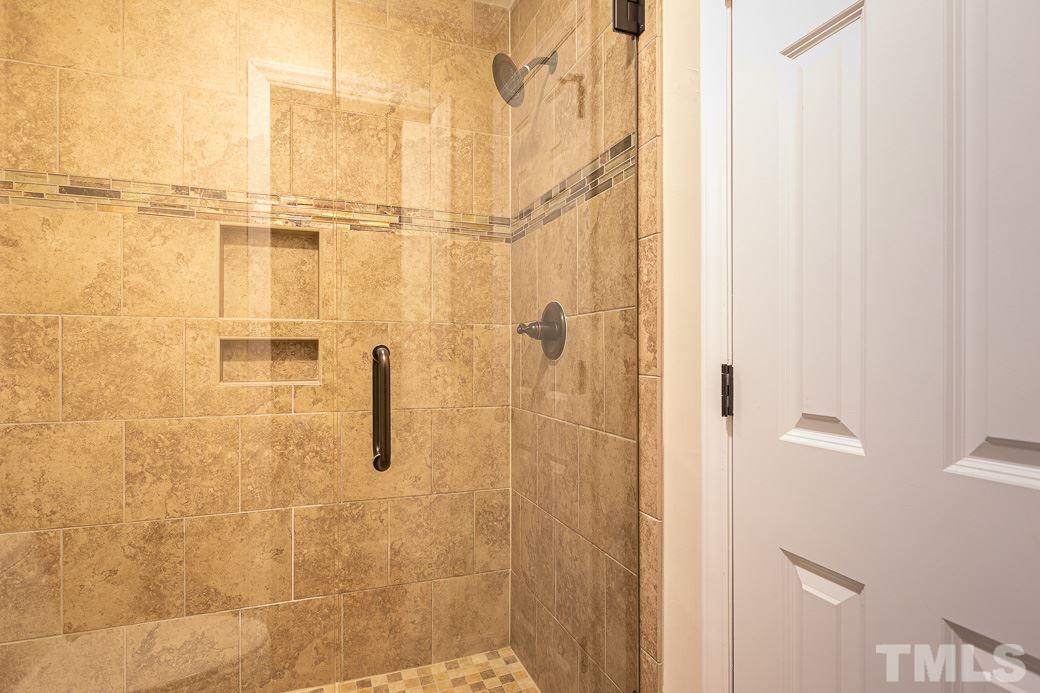 8300 Wheatstone Lane Raleigh, NC 27613 - Photo 16 of 27