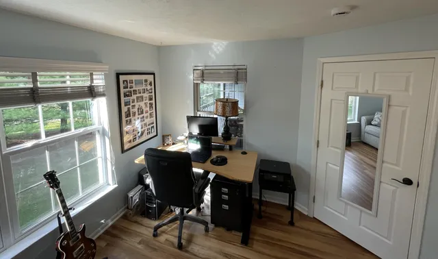 $210,000 | 732 West Barrington Circle, Jackson, MI 49203