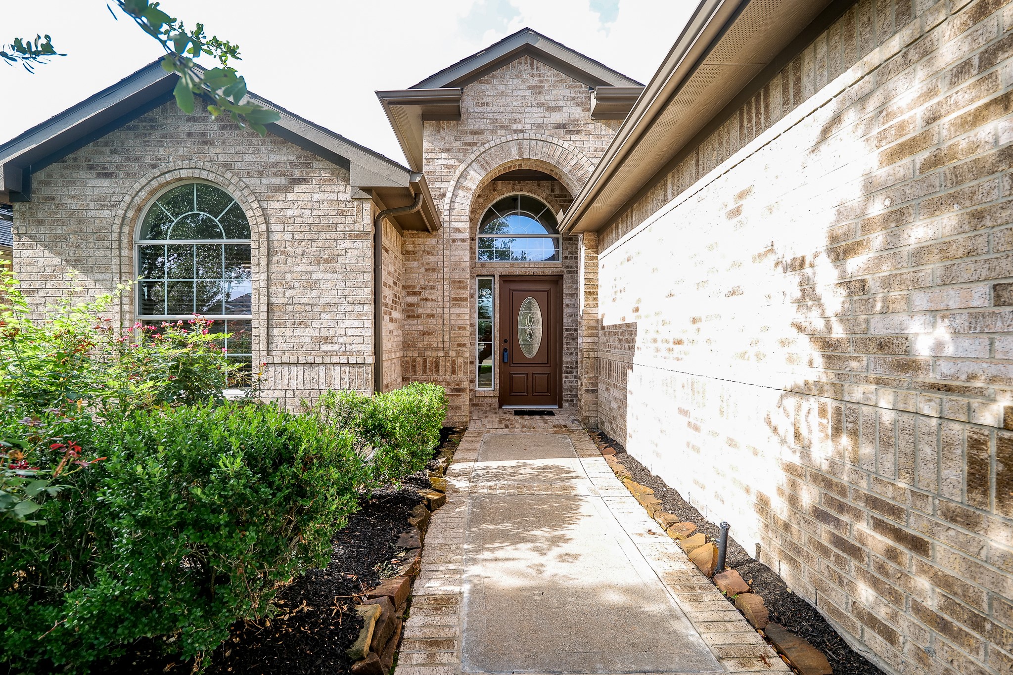 20127 Jasper Oaks Drive Cypress, TX 77433 - Photo 3 of 32 a house view with swimming pool