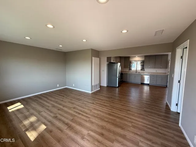 $3,650 | 361 Grandview Circle, Camarillo, CA 93010