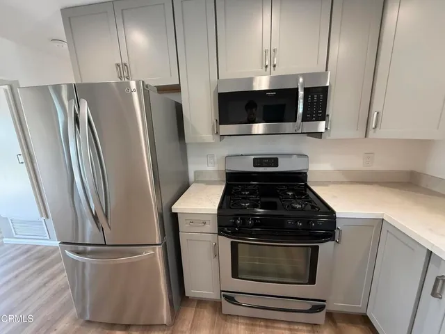 $3,650 | 361 Grandview Circle, Camarillo, CA 93010