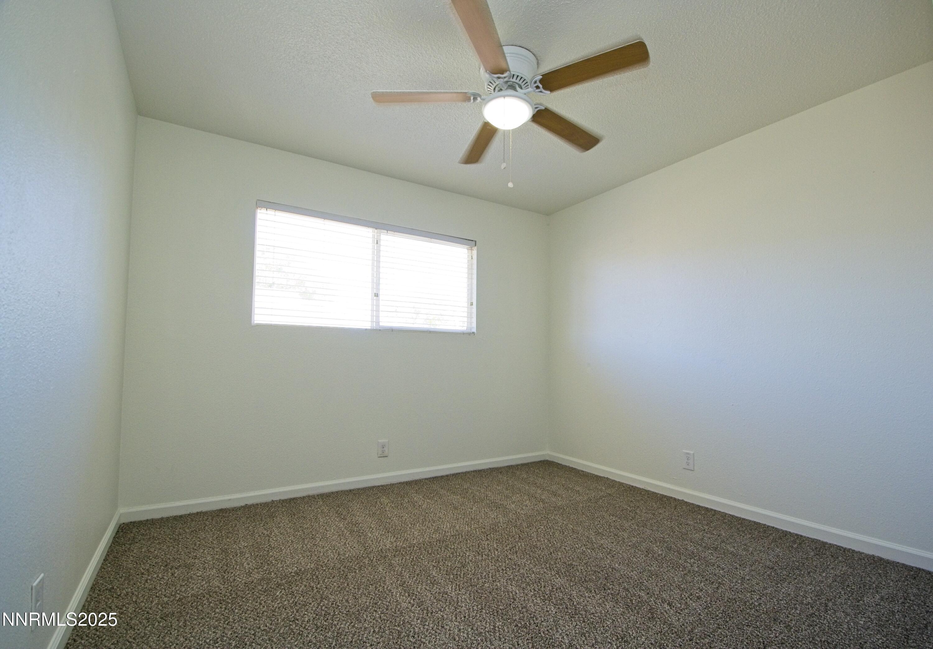 1198 Virbel Lane Reno, NV 89502 - Photo 9 of 15 DSC_8127