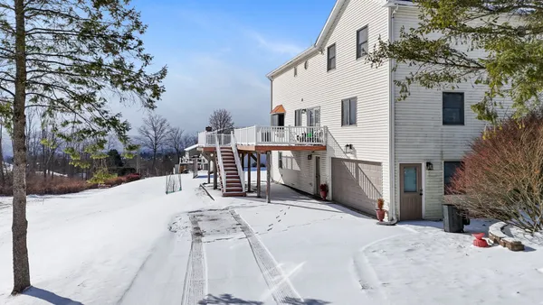 $475,000 | 1124 Anna Maria Drive, Johnson City, NY 13790