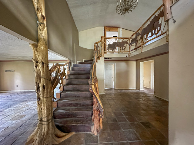 620 Sundown Road Caldwell, TX 77836 - Photo 5 of 15 a view of entryway