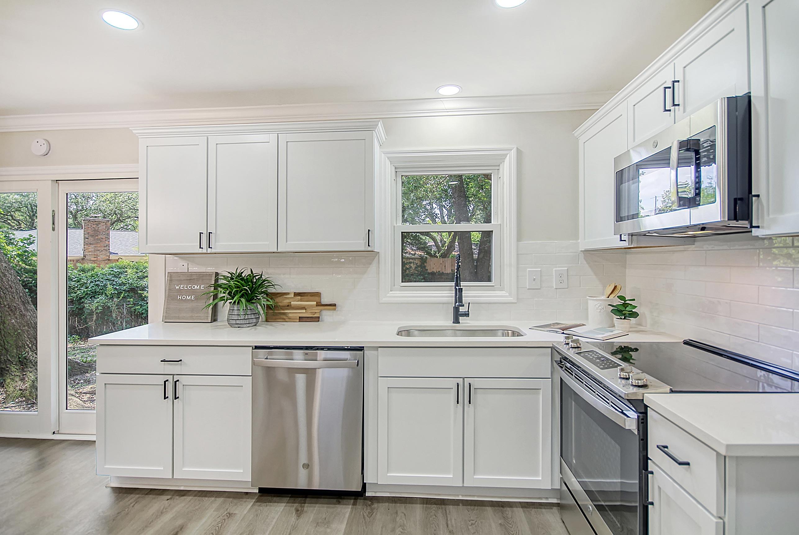 35 Boardman Road Charleston, SC 29407 - Photo 3 of 28 CREM_35 Boardman Int_008