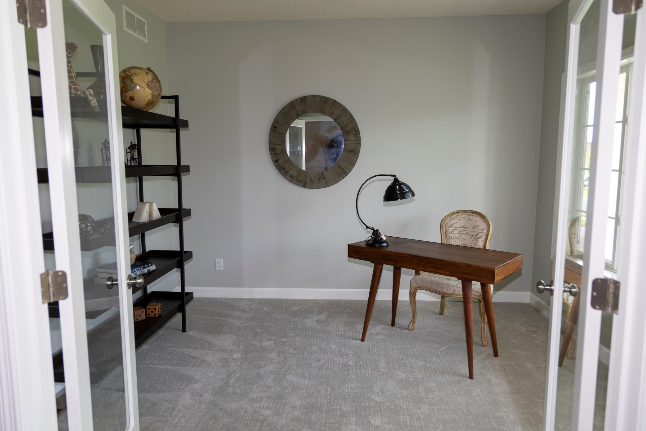 1364 Ridge Lane Shakopee, MN 55379 - Photo 4 of 50