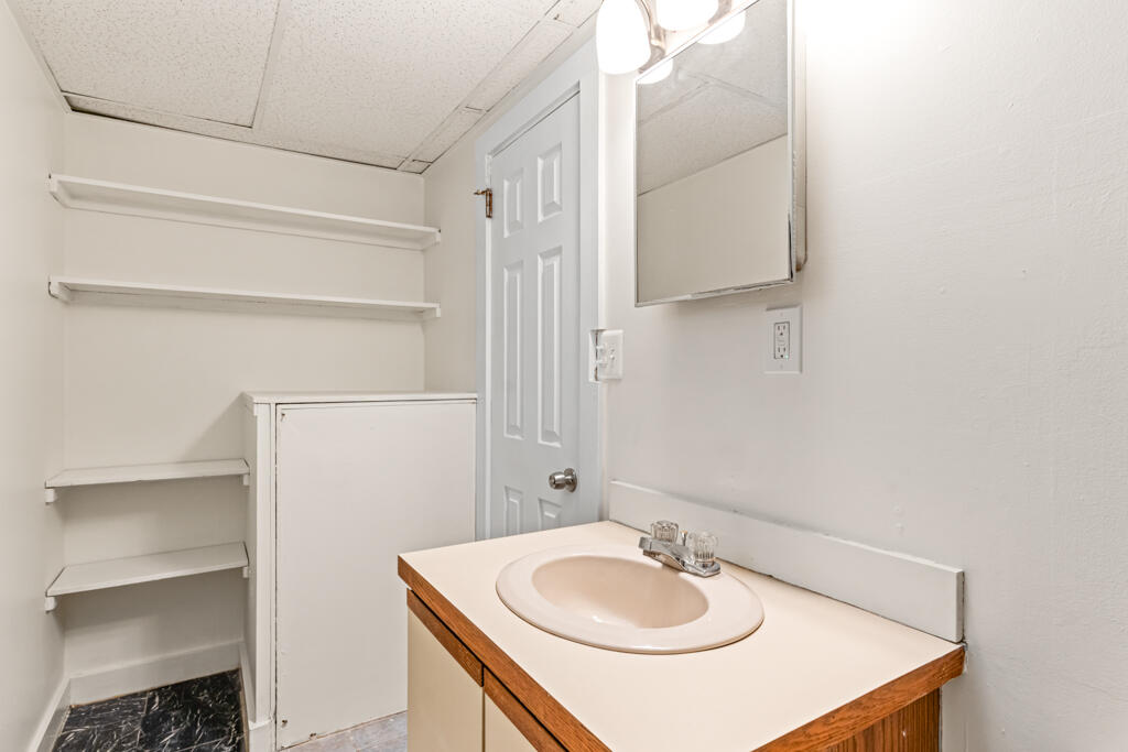 145 Sherman Street, Unit A Portland, ME 04101 - Photo 25 of 26 DSC03975