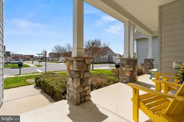 a view of a garden with a patio