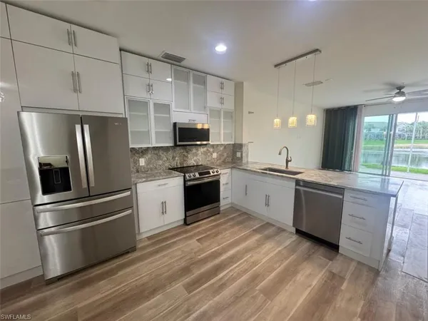 $2,600 | 16175 Ravina Way, Unit 27, Naples, FL 34110