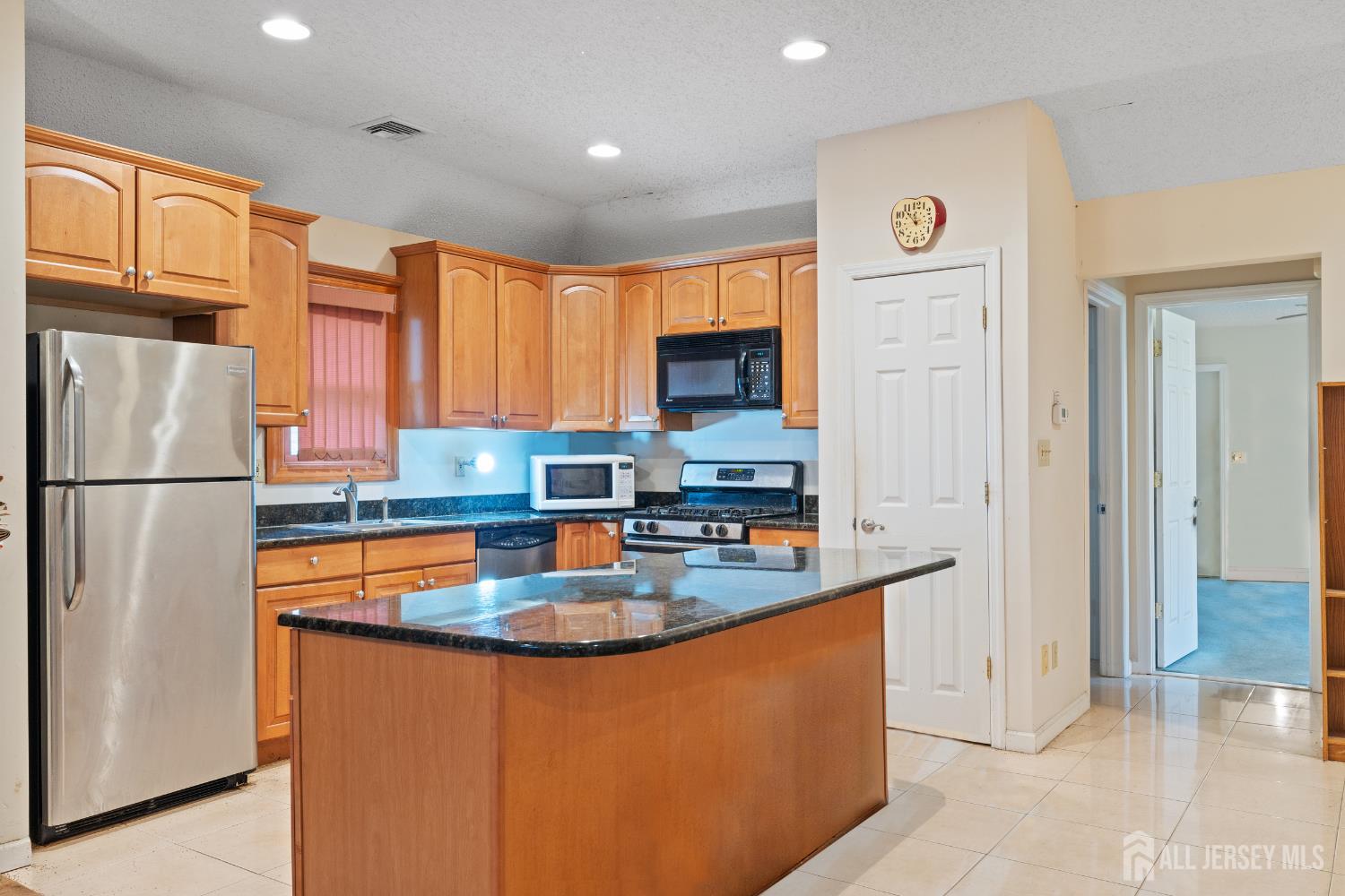 274 Aldrich Road Howell, NJ 07731 - Photo 1 of 27