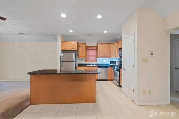 $735,000 | 274 Aldrich Road, Howell, NJ 07731