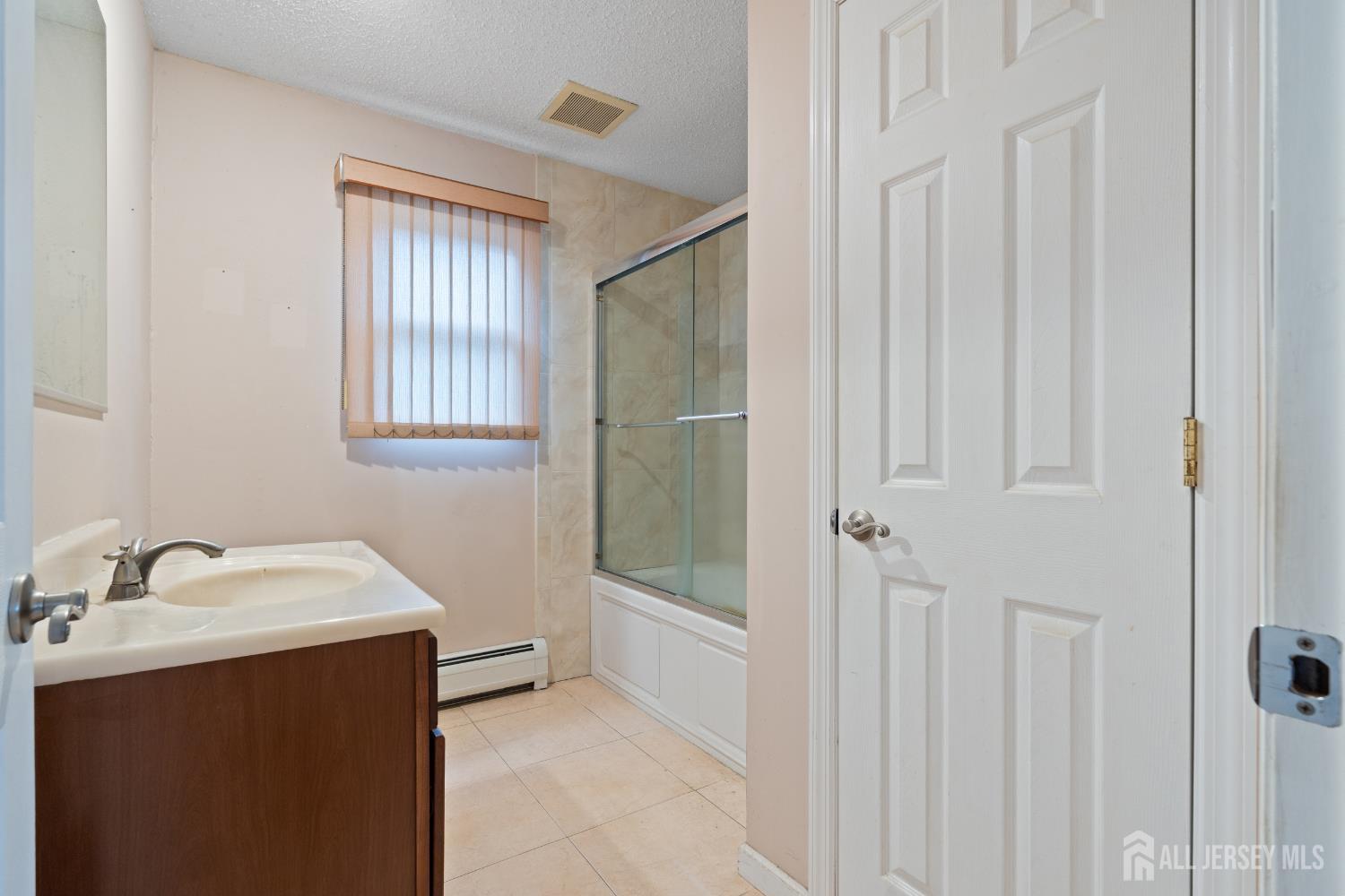 274 Aldrich Road Howell, NJ 07731 - Photo 6 of 27