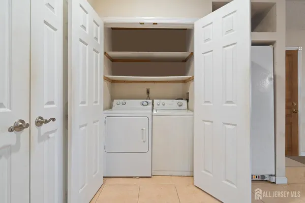 $735,000 | 274 Aldrich Road, Howell, NJ 07731