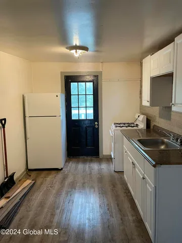 $145,000 | 64 Clinton Street, Albany, NY 12202