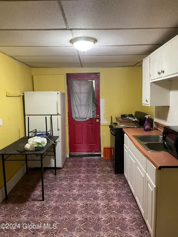 $145,000 | 64 Clinton Street, Albany, NY 12202