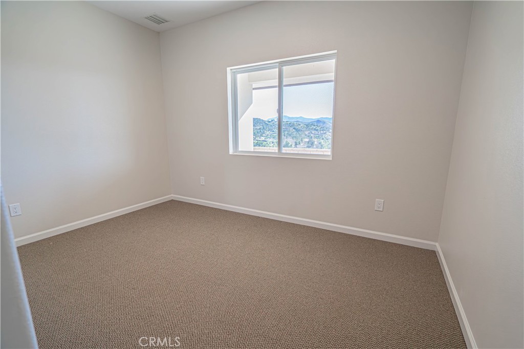 10540 Darling Road Agua Dulce, CA 91390 - Photo 36 of 56 Secondary bedroom