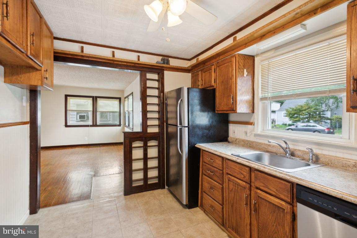 474 Buttonwood Avenue Maple Shade, NJ 08052 - Photo 10 of 25 Gallery Image 10