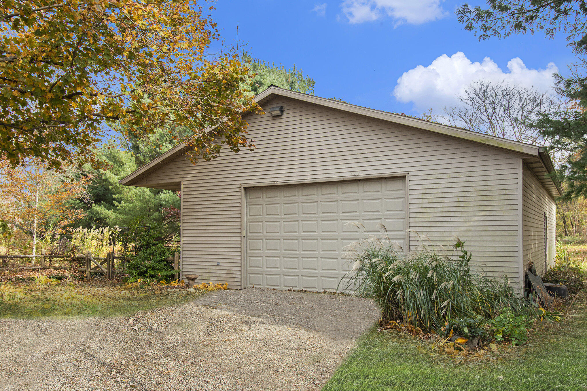 3711 North Parma Road Parma, MI 49269 - Photo 50 of 62 050_img_0737_213-v1_500