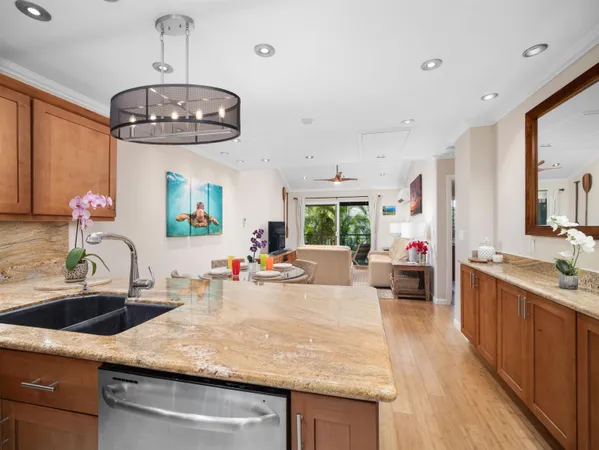 $999,500 | 3950 Kalai Waa Street, Unit U202, Kihei, HI 96753