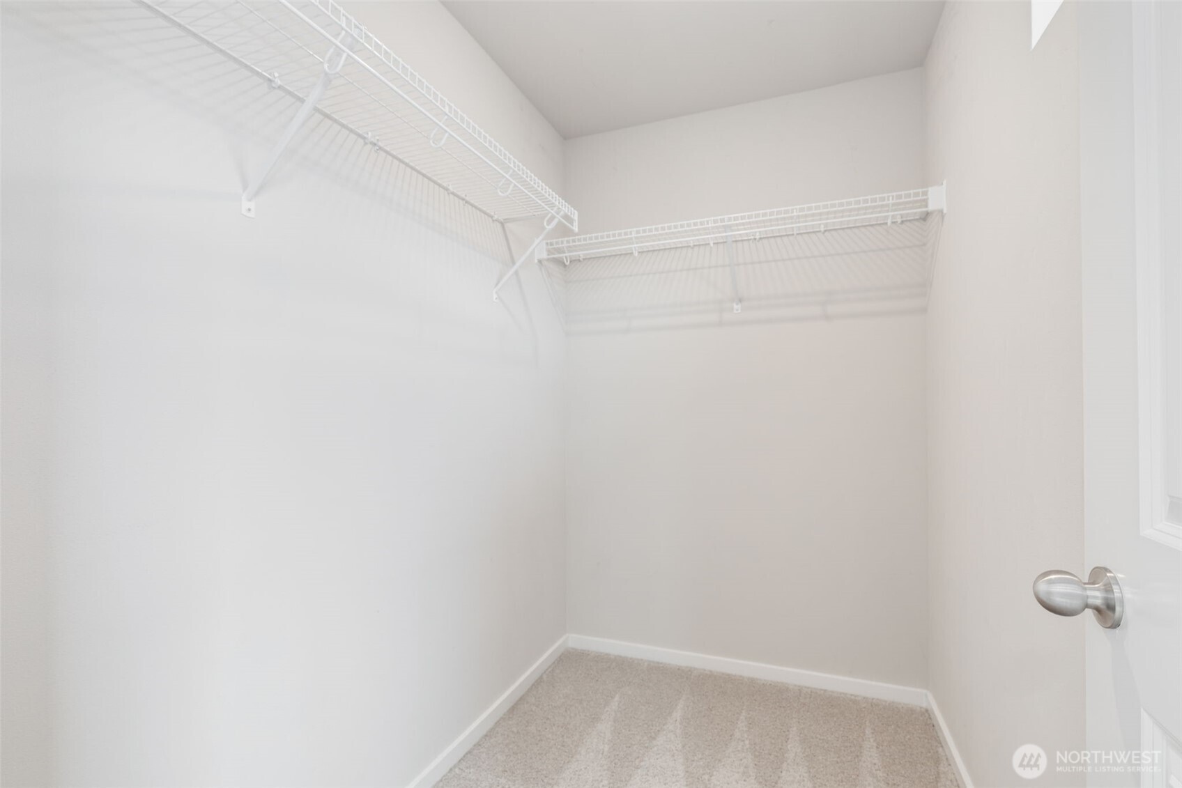 314 Chelan Avenue Northeast Renton, WA 98059 - Photo 20 of 33