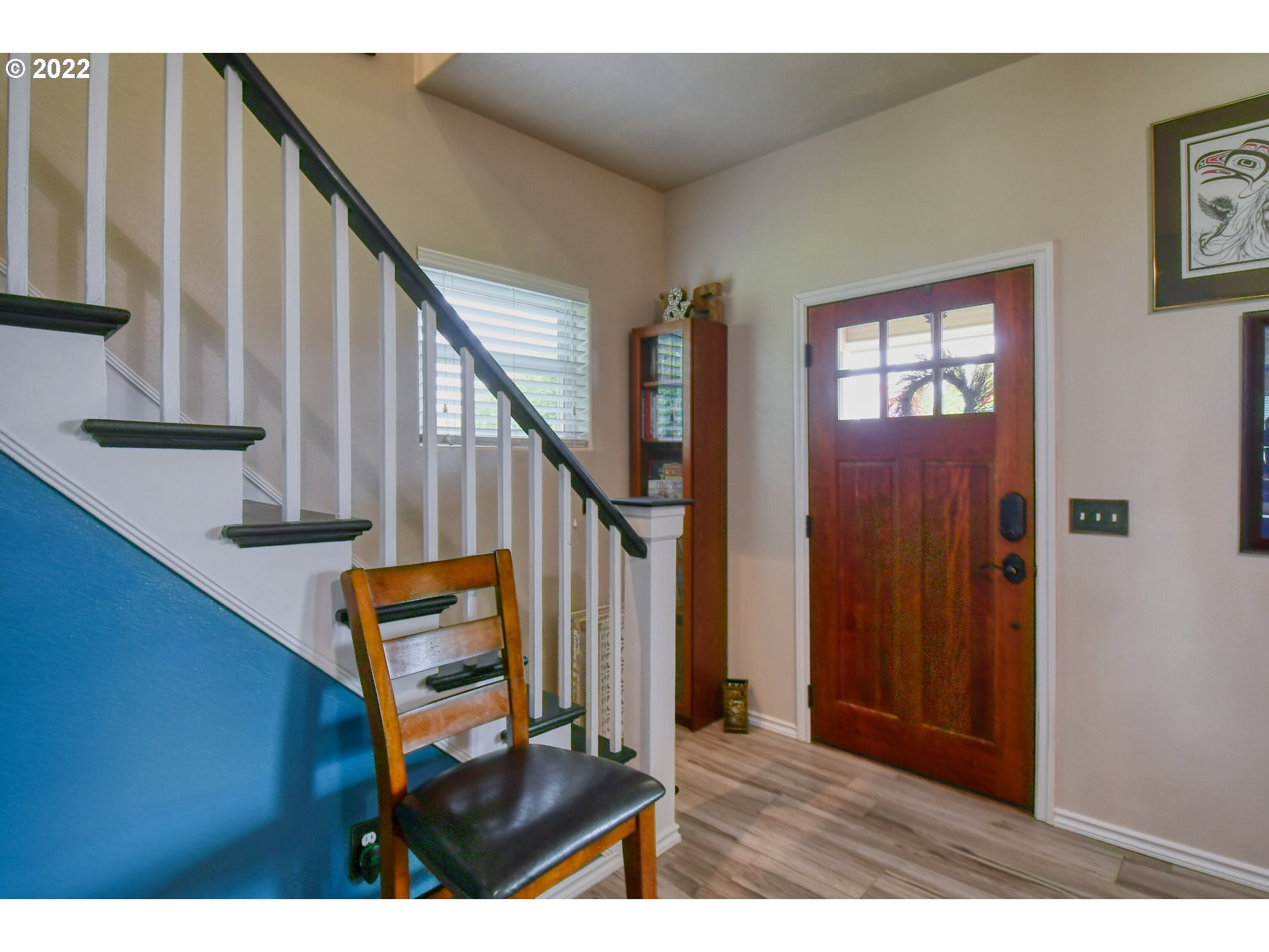 33104 Stage Gulch Road Stanfield, OR 97875 - Photo 3 of 32 a view of entryway with wooden floor
