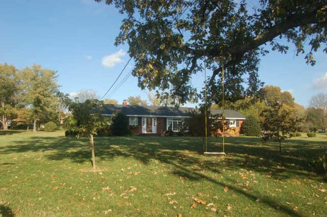 231 Cherokee Road Hendersonville, TN 37075 - Photo 16 of 20 Gallery Image 16