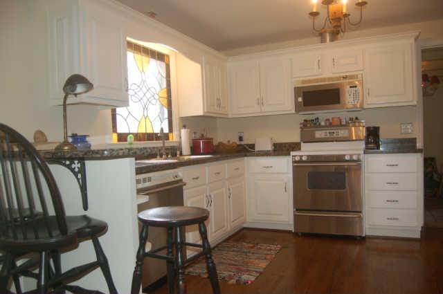 231 Cherokee Road Hendersonville, TN 37075 - Photo 6 of 20 Gallery Image 6