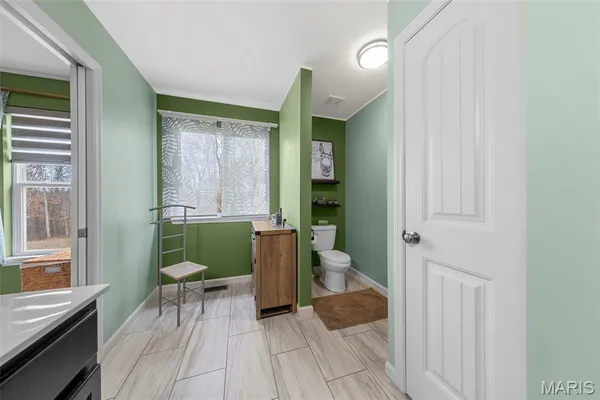 $459,000 | 70 Whiteside Estates Drive, Silex, MO 63377
