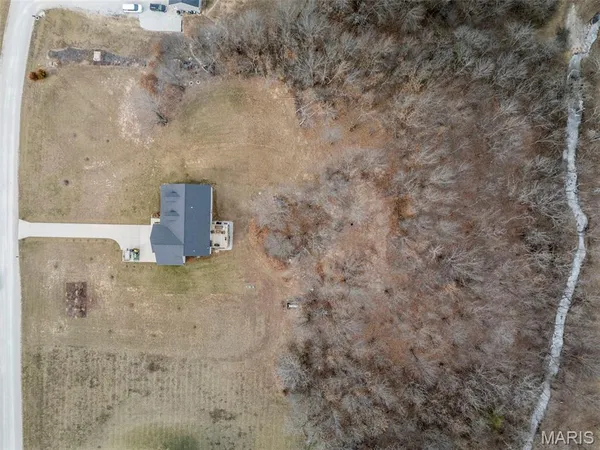 $459,000 | 70 Whiteside Estates Drive, Silex, MO 63377