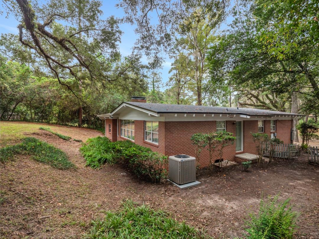 2103 High Road Tallahassee, FL 32303 - Photo 3 of 33