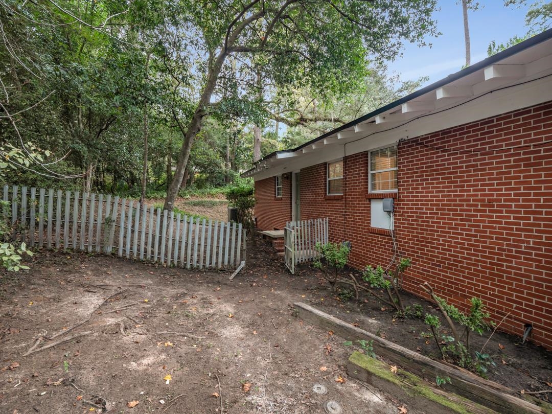 2103 High Road Tallahassee, FL 32303 - Photo 4 of 33