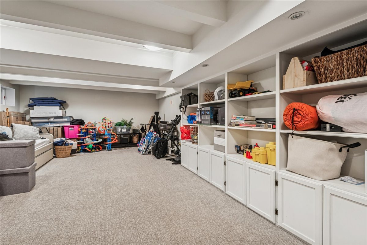 526 Orchard Lane Winnetka, IL 60093 - Photo 22 of 29 a view of storage and utility room