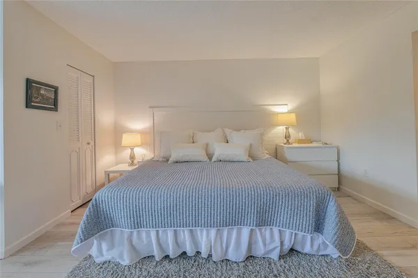 $139,000 | 3920 Inverrary Boulevard, Unit 404C, Lauderhill, FL 33319