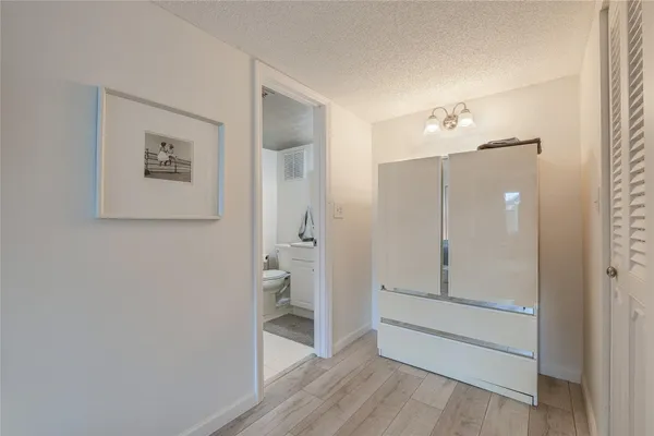 $139,000 | 3920 Inverrary Boulevard, Unit 404C, Lauderhill, FL 33319