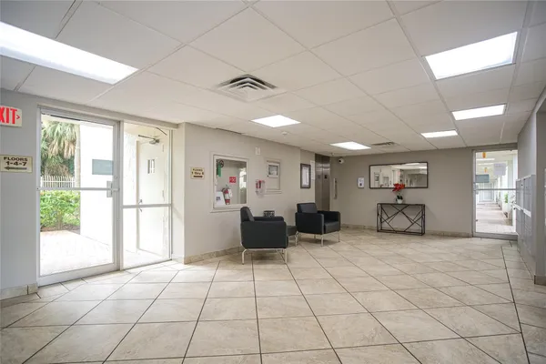 $139,000 | 3920 Inverrary Boulevard, Unit 404C, Lauderhill, FL 33319