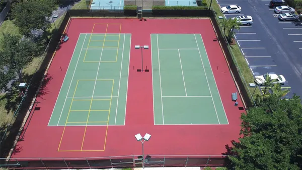 $139,000 | 3920 Inverrary Boulevard, Unit 404C, Lauderhill, FL 33319