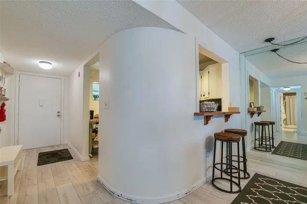 $139,000 | 3920 Inverrary Boulevard, Unit 404C, Lauderhill, FL 33319