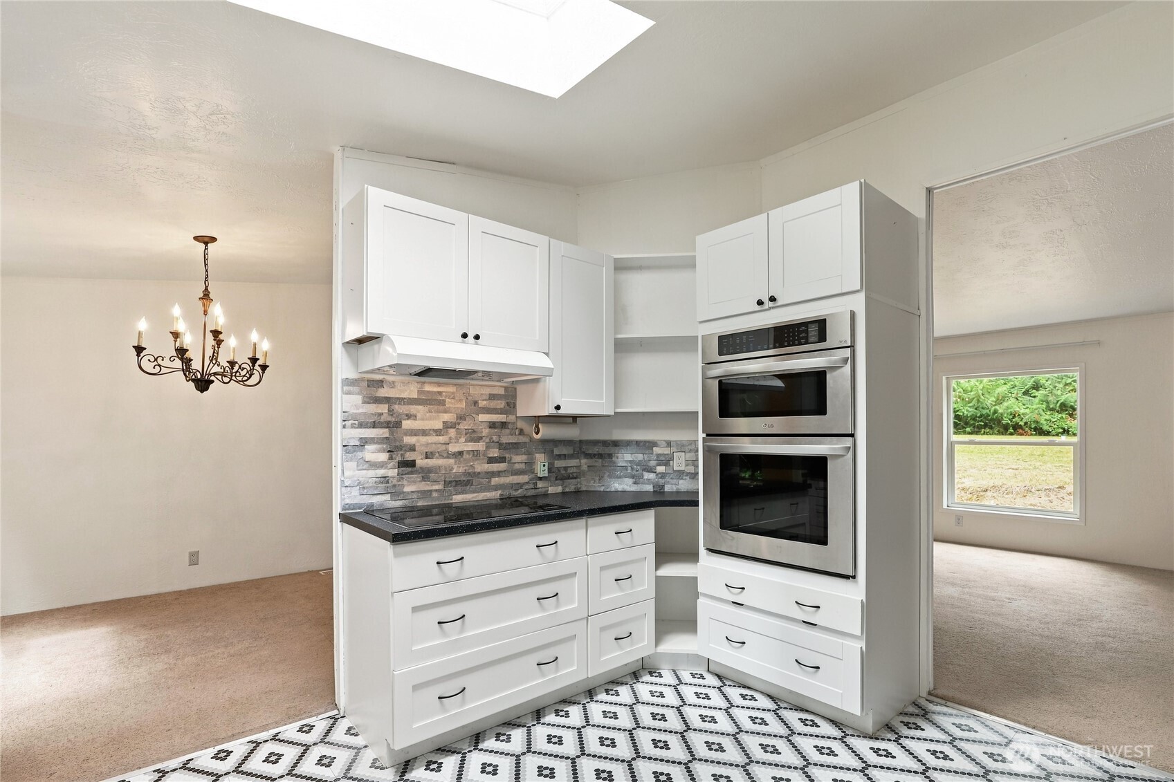 520 Stadium Beach Road West Grapeview, WA 98546 - Photo 7 of 40 Gallery Image 7