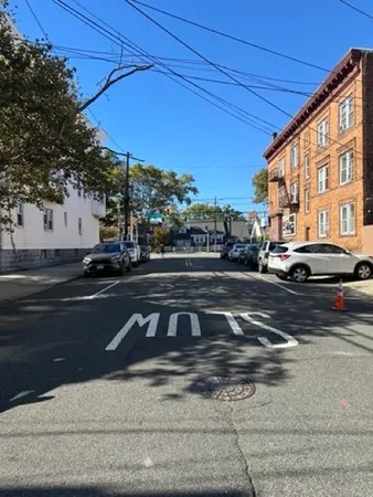 $1,950 | 98 Andrew Street, Bayonne, NJ 07002